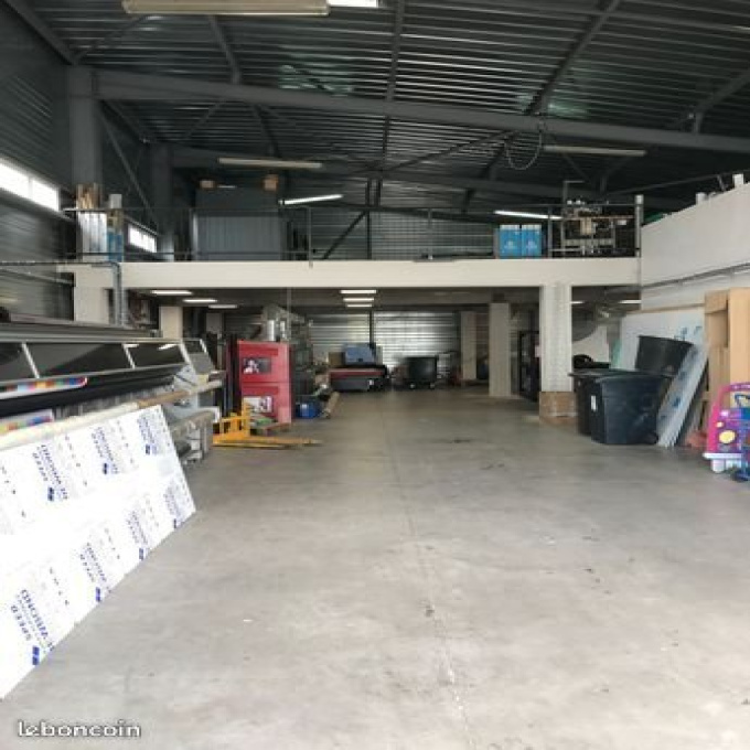 Vente Immobilier Professionnel Local commercial Marguerittes (30320)